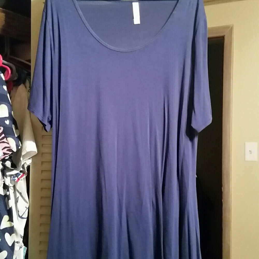 Lularoe perfect t